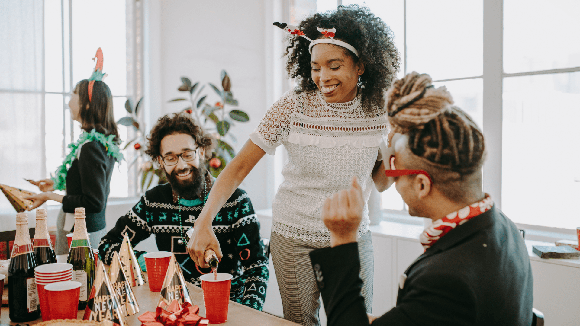 How to Use the Holidays to Connect and Celebrate Your Team